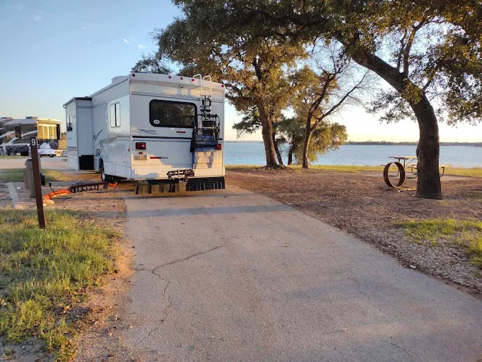 Airport Park Campgrounds Picture 5
