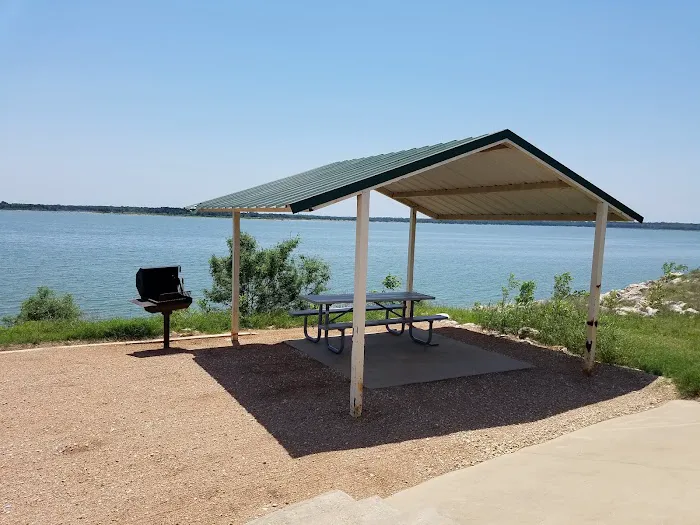Airport Park Campgrounds Picture 8