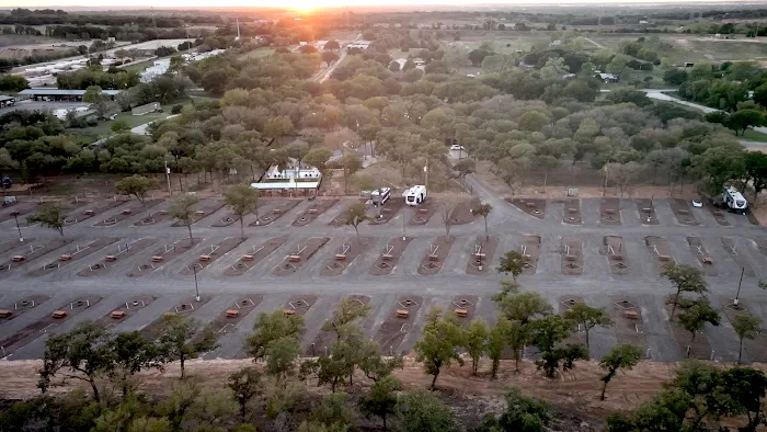 Starry Night RV Resort Picture 3