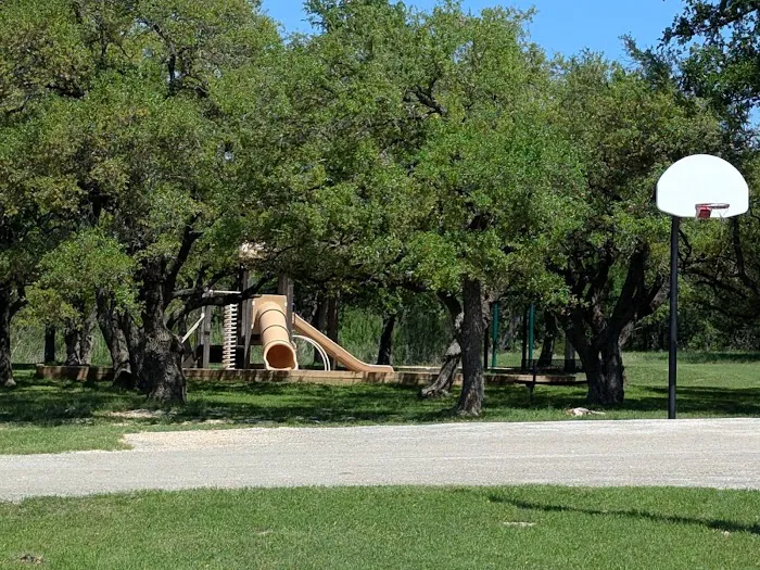 Turkey Roost Campground, Cedar Ridge Park. Picture 3