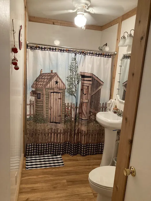 Meacham Farms and Cabin Picture 1