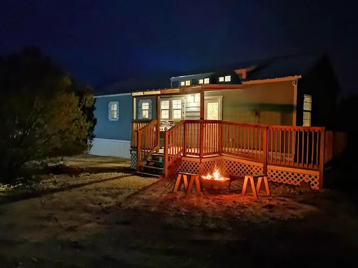 City Escapes Cabins Picture 3