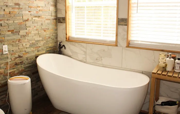 City Escapes Cabins Picture 2