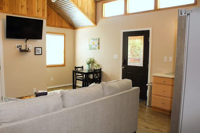 City Escapes Cabins Picture 8