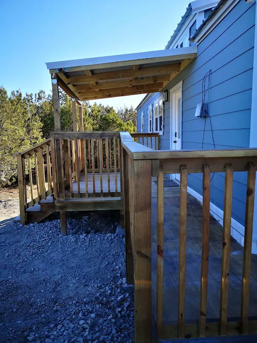 City Escapes Cabins Picture 6