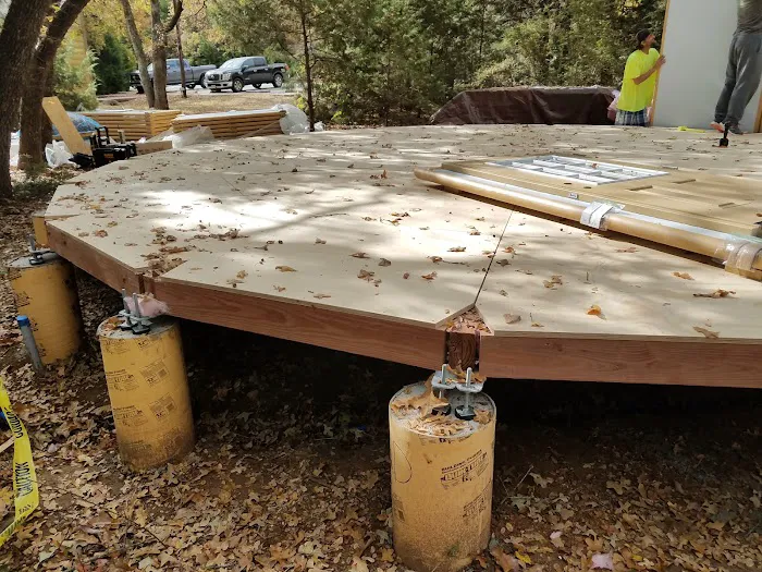 Luxury Yurt at Loyd Park on Joe Pool Lake Picture 2