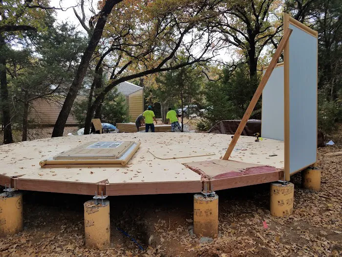 Luxury Yurt at Loyd Park on Joe Pool Lake Picture 6