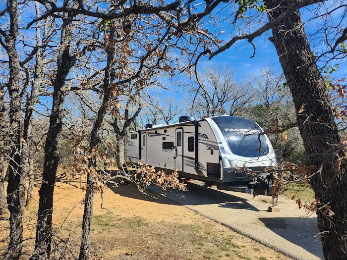 Over Yonder RV Rental Picture 7