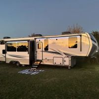 Over Yonder RV Rental ico