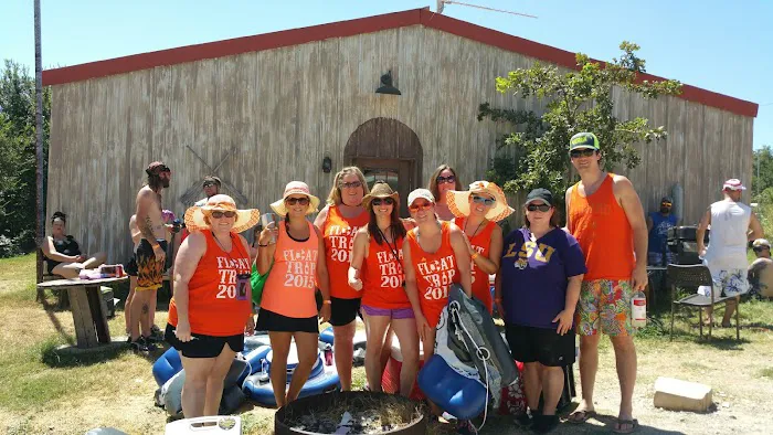 Hillbilly Haven Tubing Picture 1