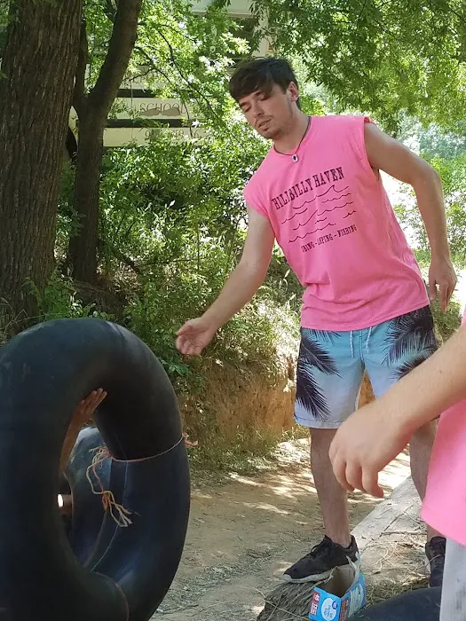 Hillbilly Haven Tubing Picture 10