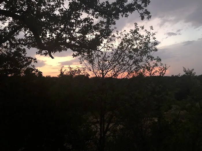 Cross Timbers Glamping Company Picture 9