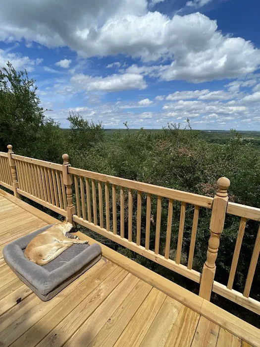 Cross Timbers Glamping Company Picture 4