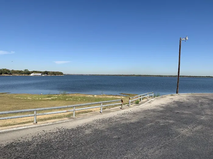 Lake Park Campground Picture 5