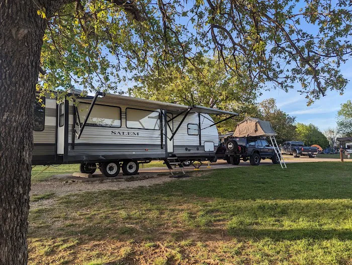 Hickory Creek Campground Picture 10