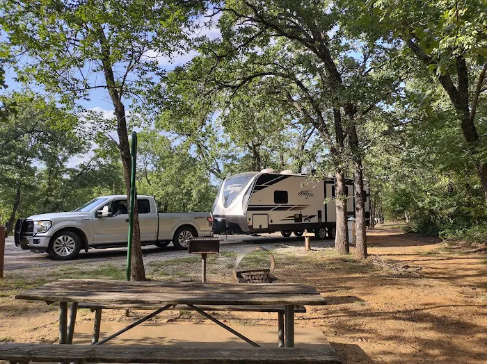 Hickory Creek Campground Picture 4