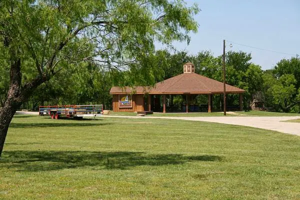 Thousand Trails Bay Landing Picture 9
