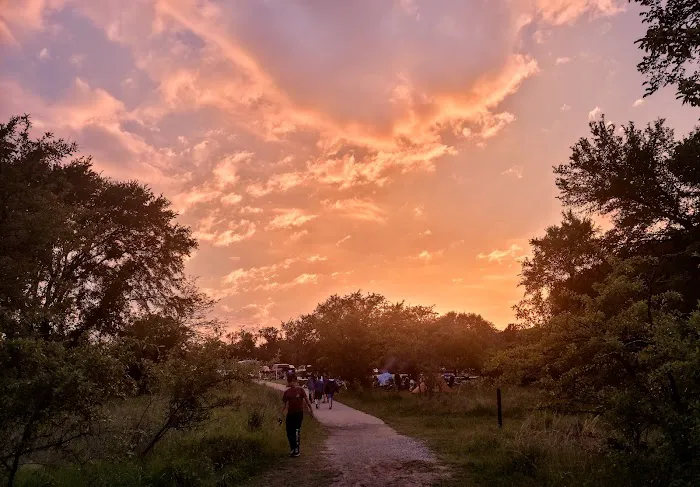 Hawthorn Circle Campground Picture 4