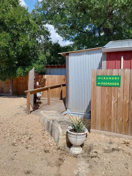 Country Sidewalk RV Park Picture 5