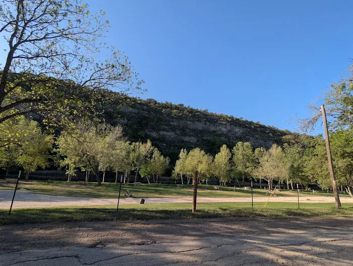 KL Ranch Cliffside Picture 2