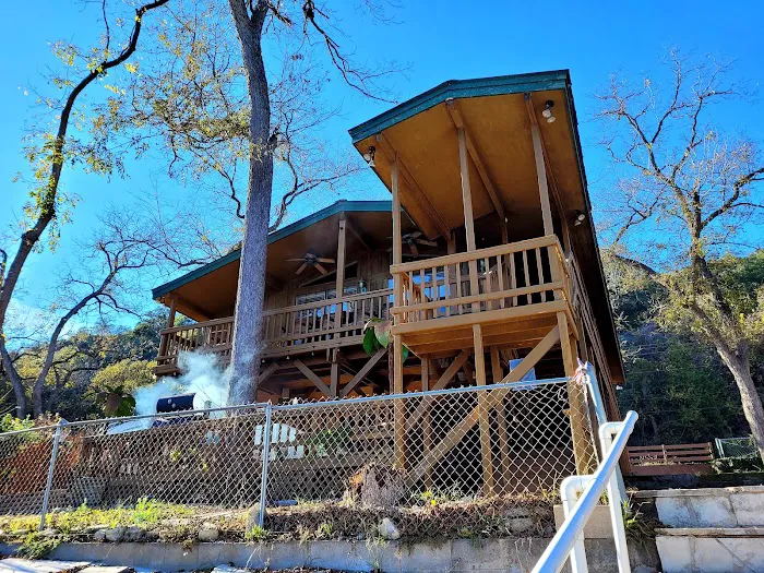 Roy's Rentals & Campground Picture 5