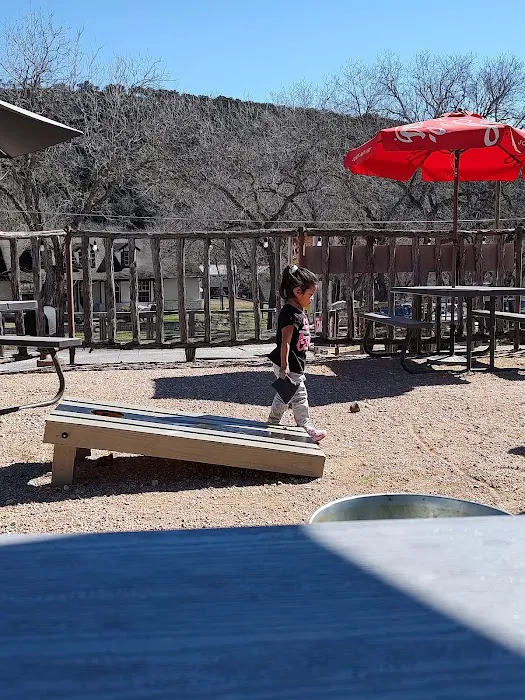 Ol' River RV Park Picture 10