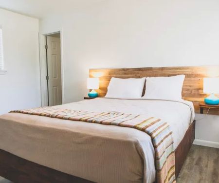 Mystic Quarry - RV & Cabins Resort