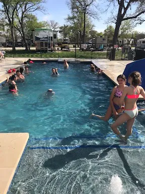Austin East KOA Holiday Picture 7
