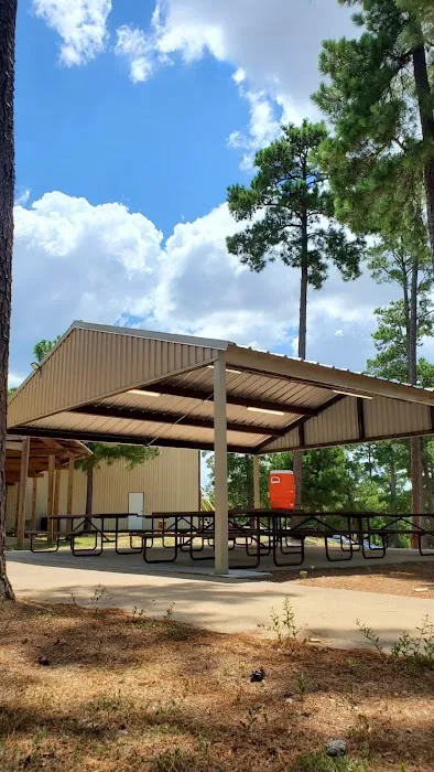 Camp Lost Pines Picture 3