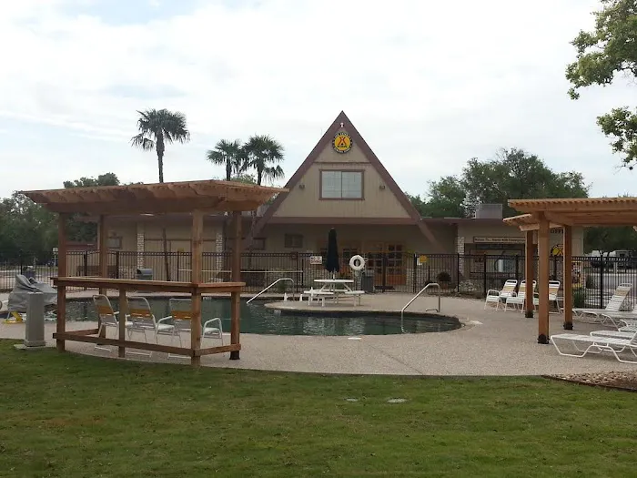 San Antonio / Alamo KOA Holiday Picture 6
