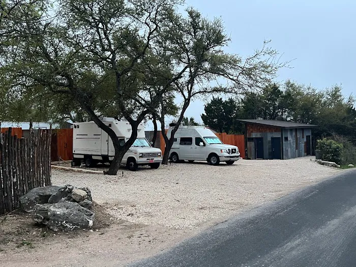 OnlyVans & smaller RV's Picture 7