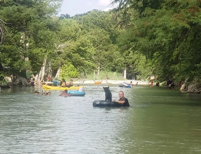 Bergheim Campground and River Outfitter Picture 8
