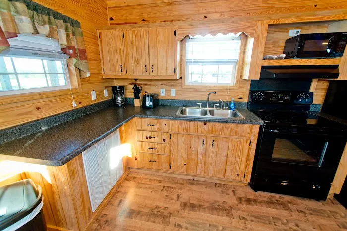 Splashway Campground Picture 3