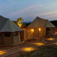 On The Rocks Glamping Resort ico
