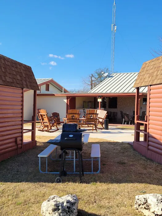 Leander / NW Austin KOA Holiday Picture 1