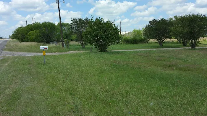 Everfree Shire Ranch Picture 4