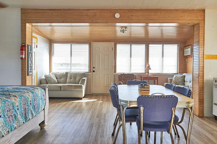 Beachcomber Park Picture 1