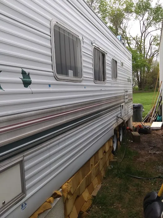 Pine Cone Resort Picture 8