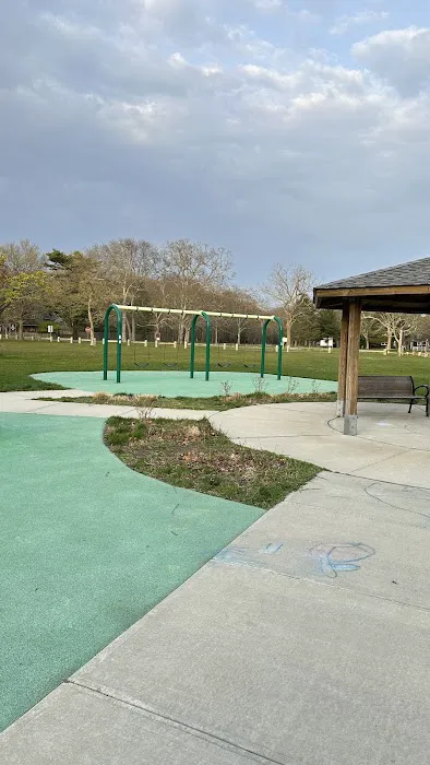 Heckscher State Park Campground Picture 4