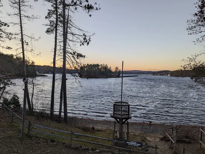 Wah-Tut-Ca Andrew Curry-Green Boathouse Picture 2