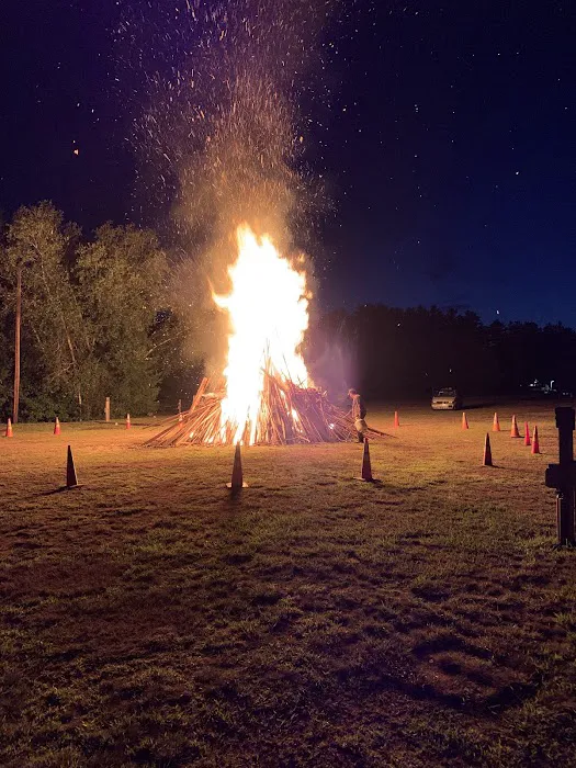 Tamworth Campground (A Modern America Campground) Picture 3