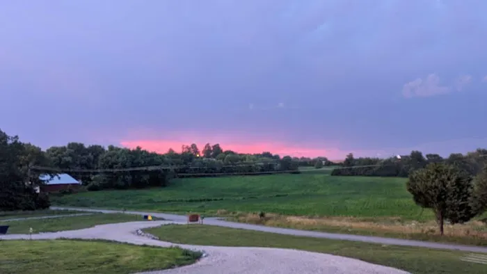 The Bee Happy Campground Picture 2