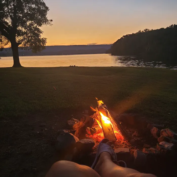 Rhea Springs Campground Picture 2