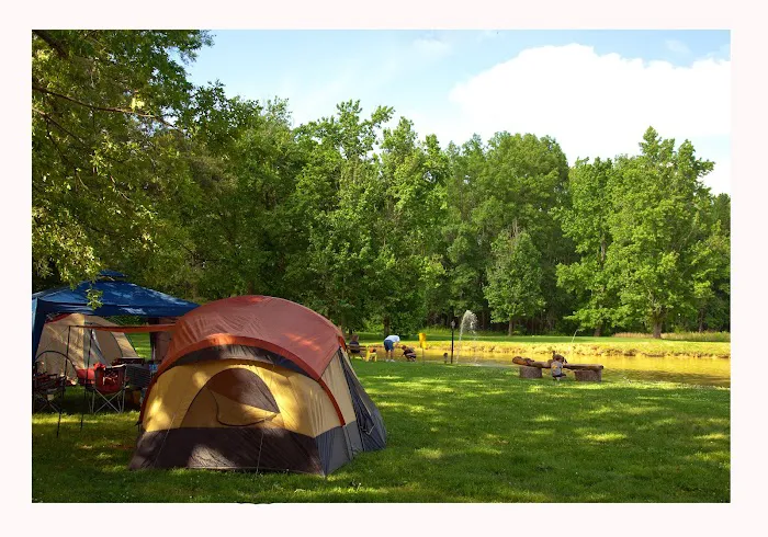 The Broken Banjo RV Park Picture 9