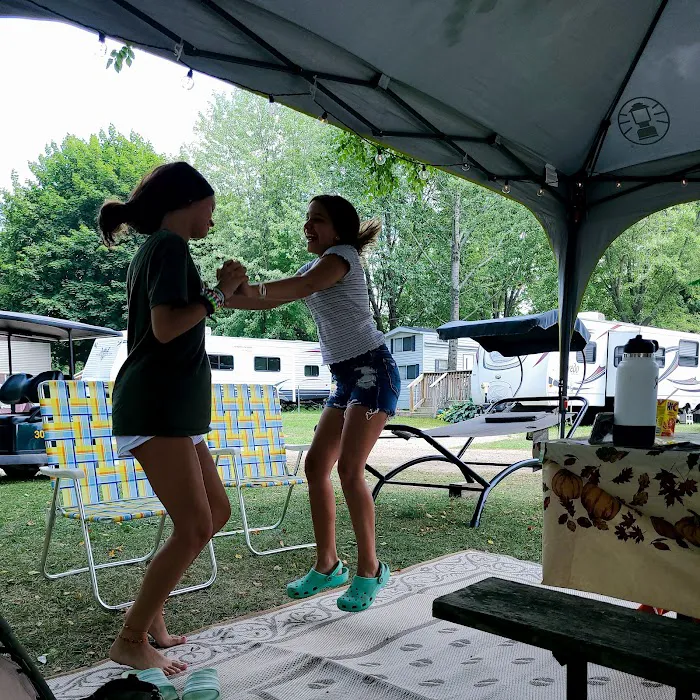 Wishing Well Rv Resort Picture 5