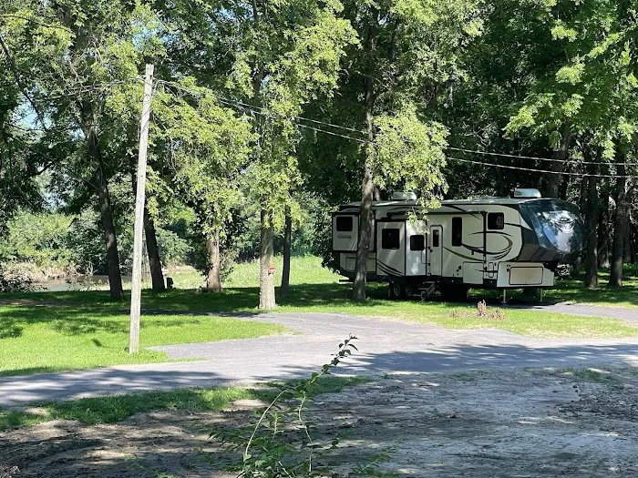 Ruffit Park Campground Picture 10