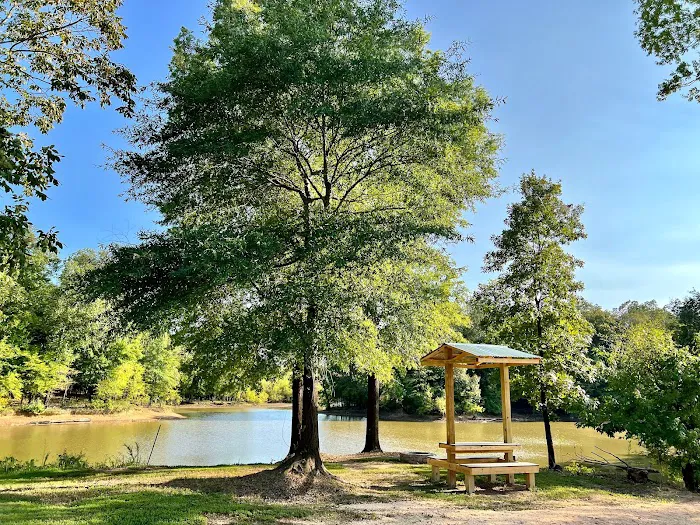 Bluegrass River RV Picture 6