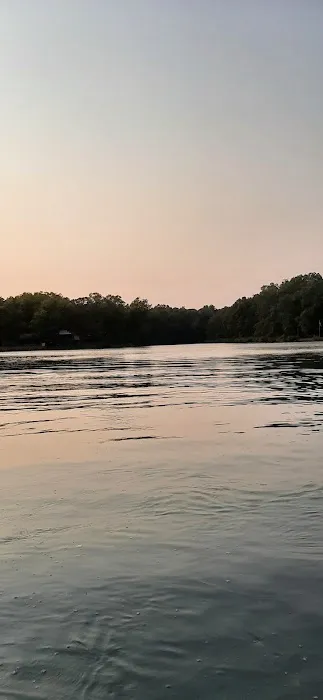 Lake Campalot Picture 7