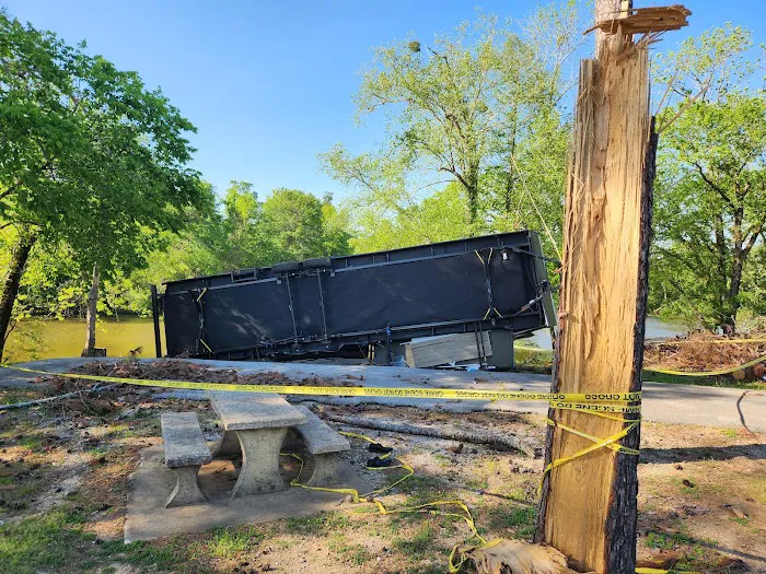 McFarland Park Campground Picture 8