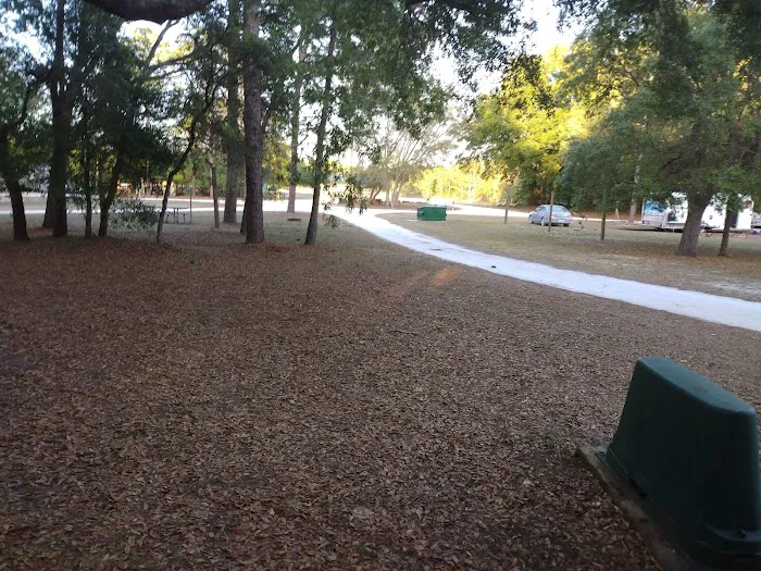 Shangrila Campgrounds Picture 9